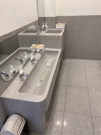 Material de construcción de piedra artificial Terrazo para fregadero/suelo/mesa/encimera